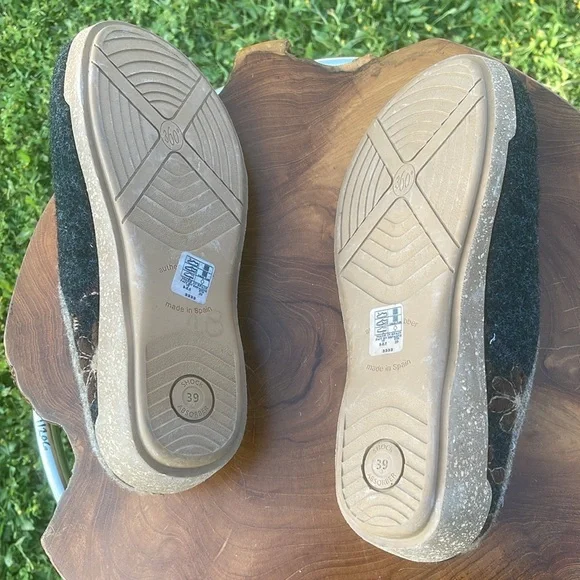 Taos wool clogs sz 39 - Picture 5 of 7